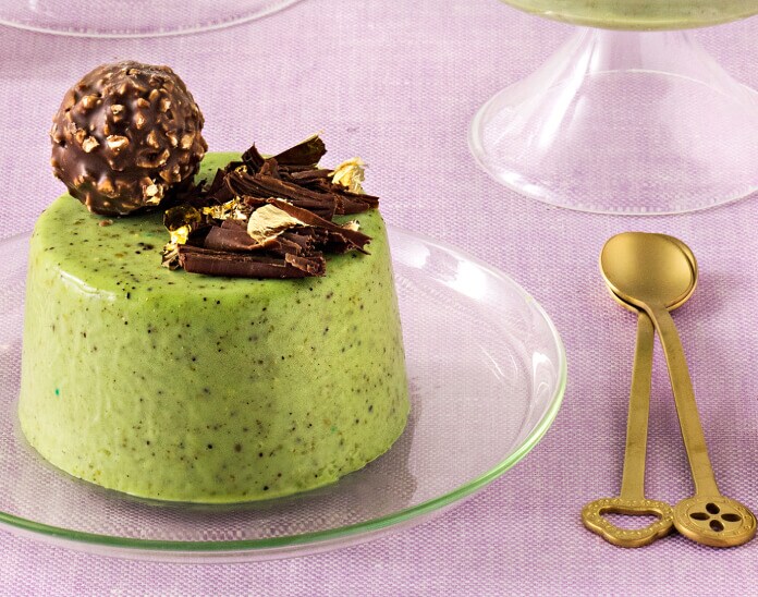Panna cotta Ferrero Rocher à la pistache