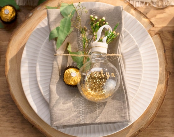 Table Setting Guide
