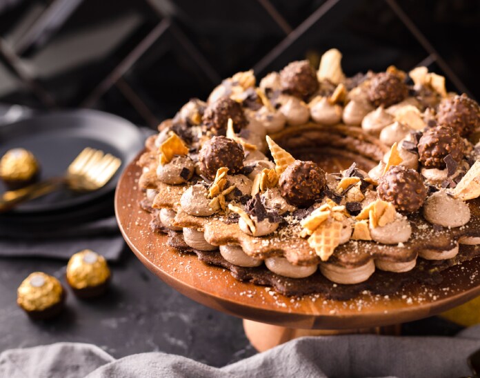 Cream Tarte mit Ferrero Rocher