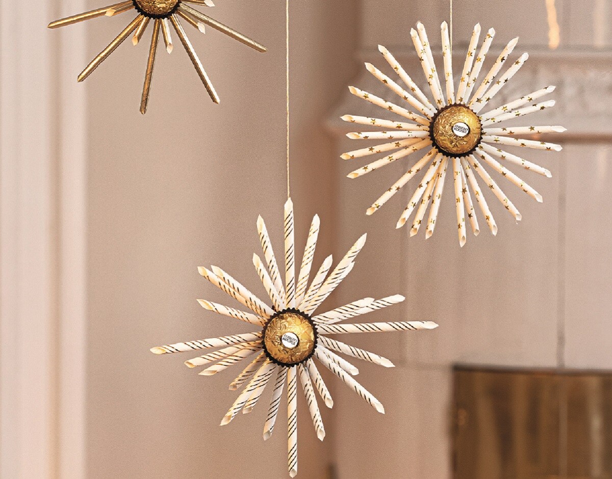 filigrane_sterne_aus_papierstrohhalmen