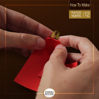 Fold over the tips of the left and right sides.