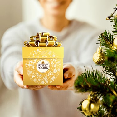 Ferrero Rocher Gift Cube 18 pieces