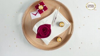 Rose napkin