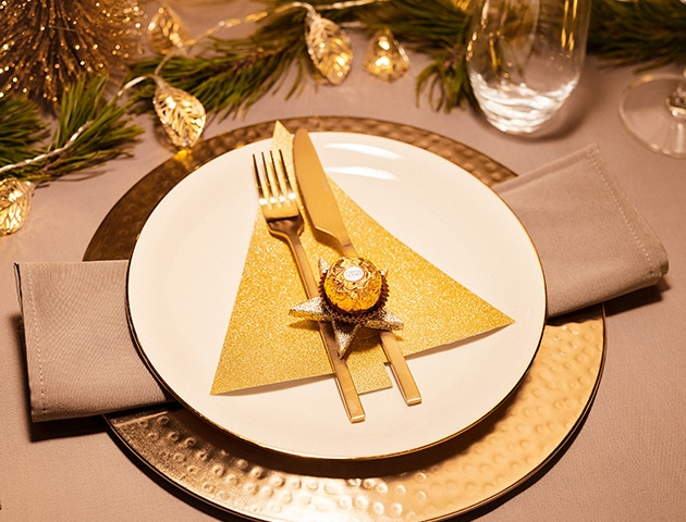 Ferrero Rocher® 24 Piece Holiday Gift Box | Ferrero Rocher® US